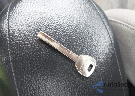 2013 Hyundai Veloster Base W/Gray из США, поврежденный, VIN KMHTC6AD1DU165476